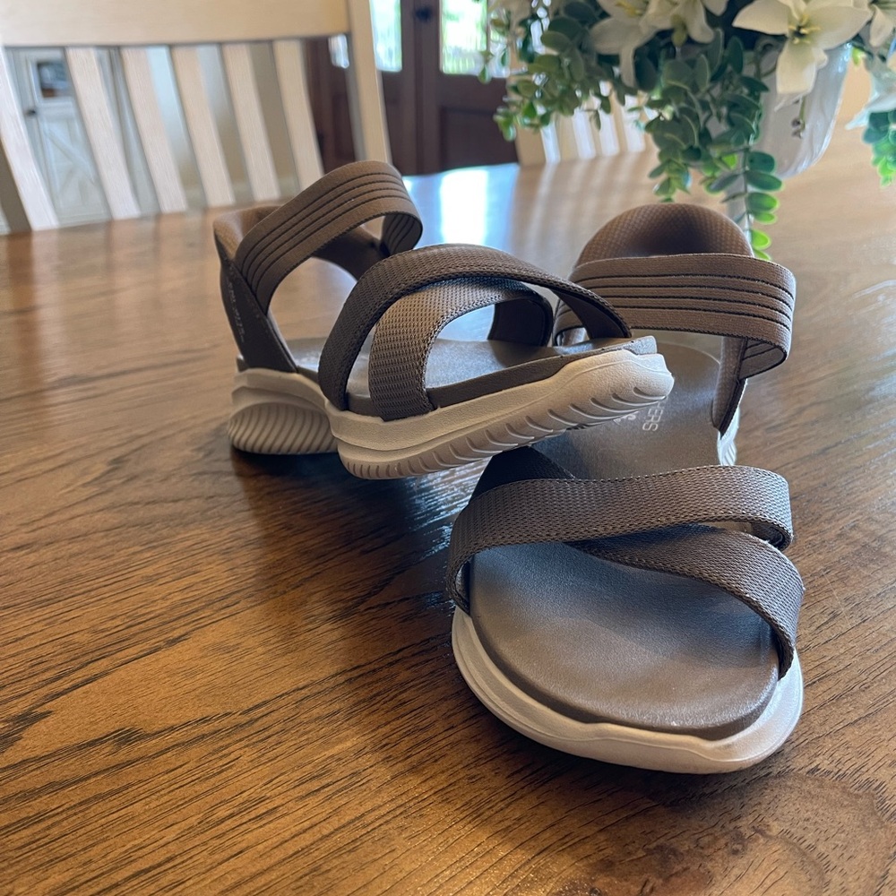 Skechers Slip-Ins Brown Sandals with Comfortable Footbed and Secure Fit